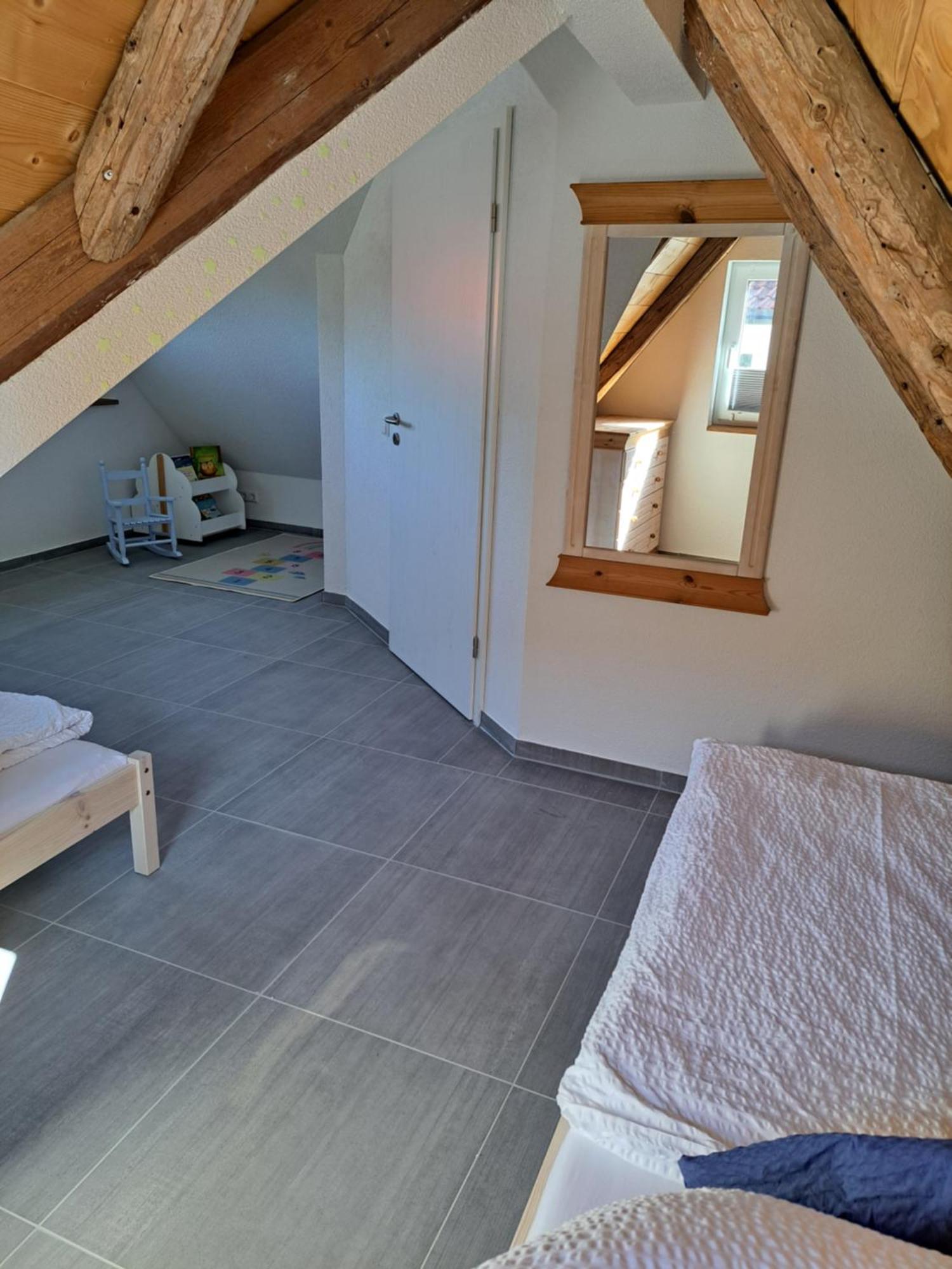 Ferienwohnung Heuboden Huefingen Exterior photo